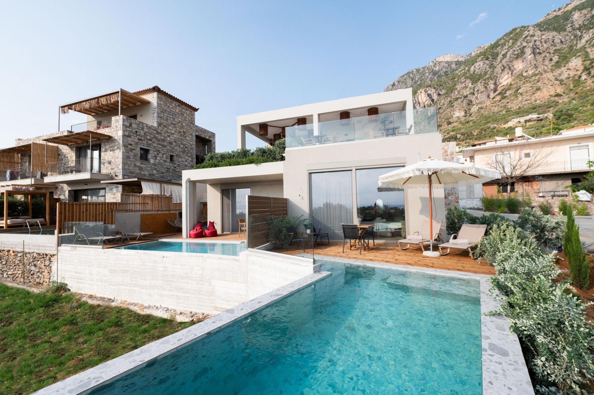 Petradi Suites Kalamata Exterior photo